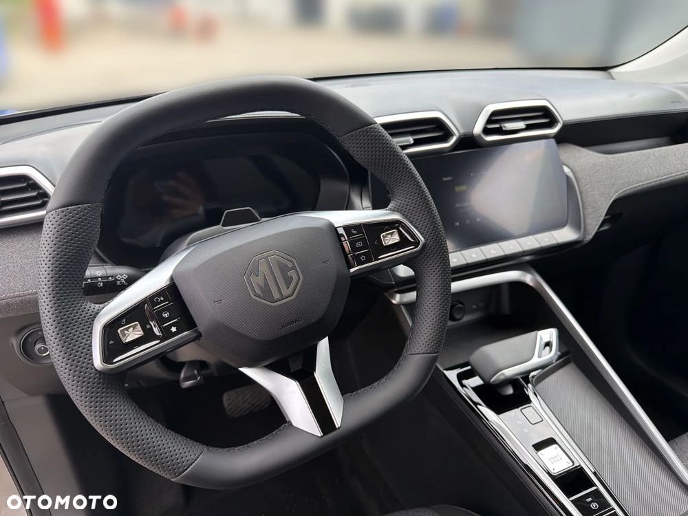 MG ZS - 14