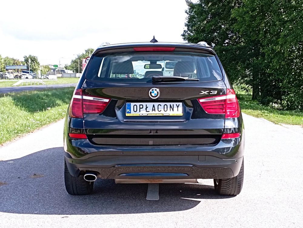 BMW X3 xDrive20i Advantage - 17