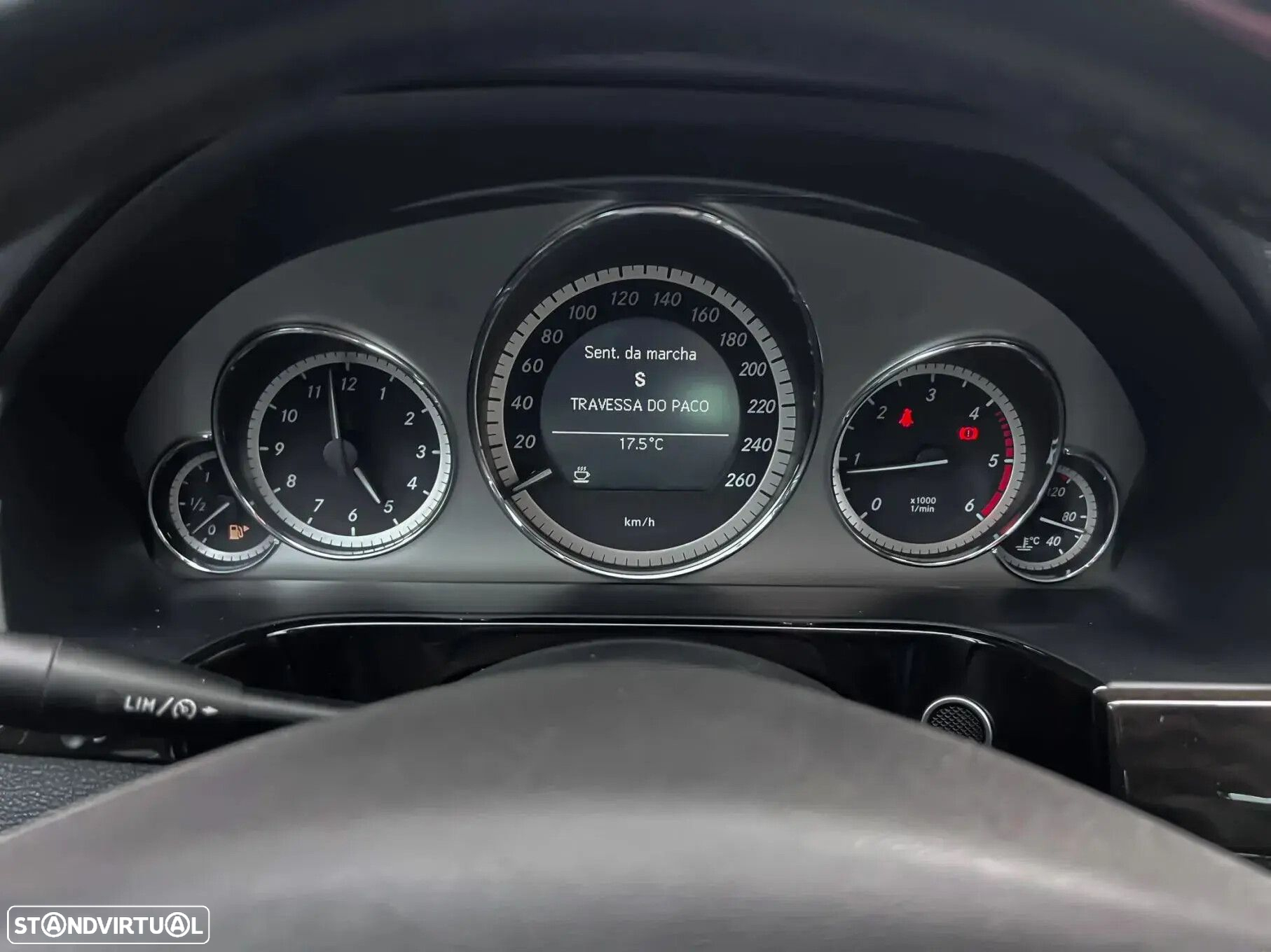 Mercedes-Benz E 250 - 12