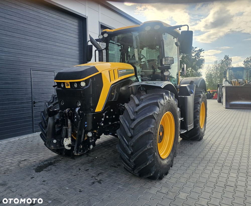 JCB FASTRAC 4220 - 8