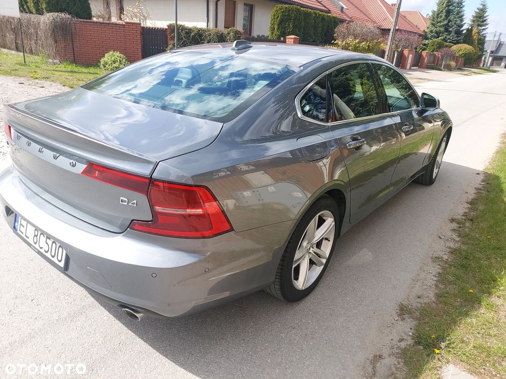 Volvo S90 D4 Momentum - 5