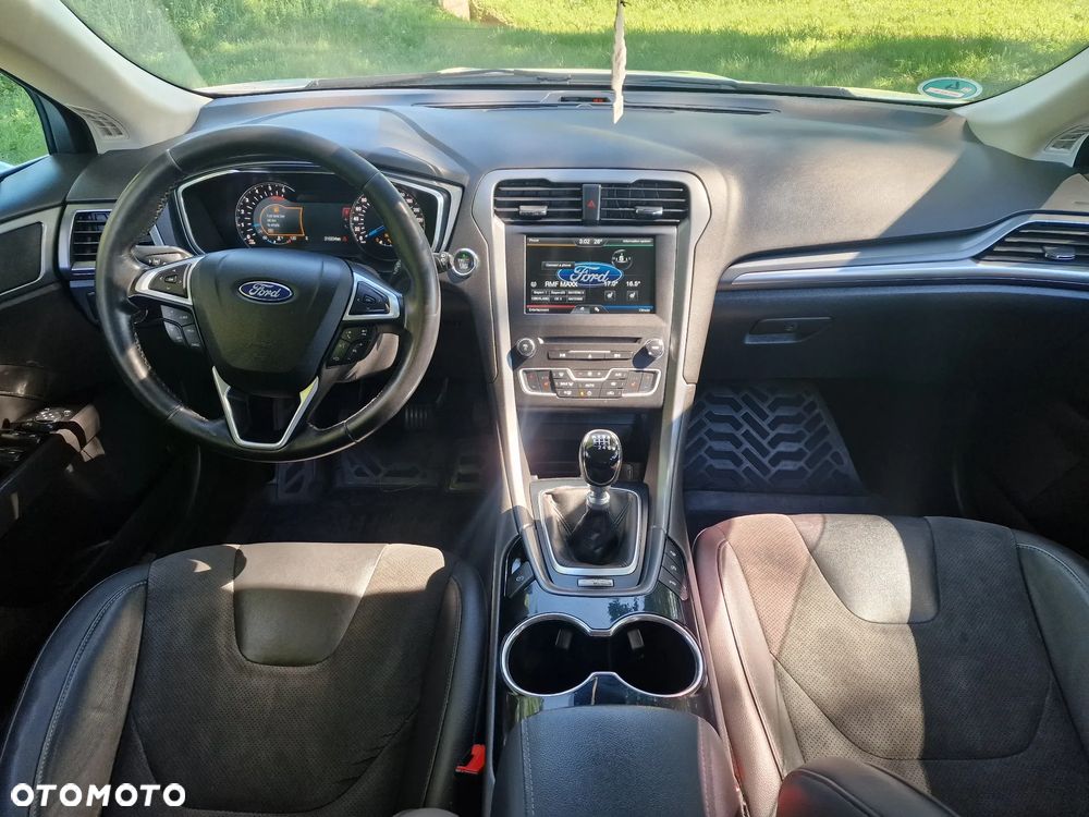Ford Mondeo 2.0 TDCi STart-Stopp ST-Line - 22