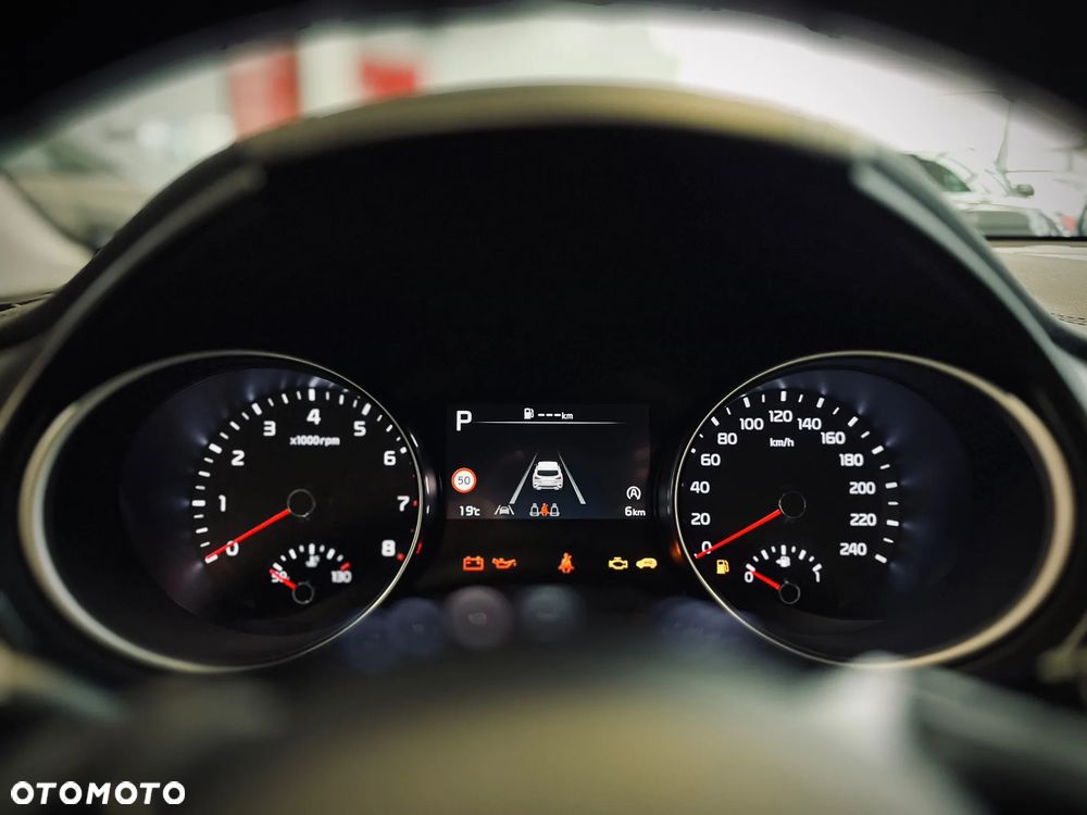 Kia XCeed 1.6 T-GDI M DCT - 12