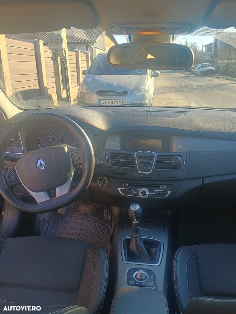 Renault Laguna dCi 150 FAP Bose - 5