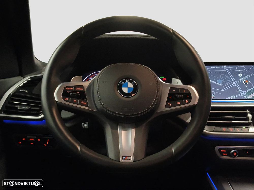 BMW X5 30 d xDrive Pack M - 17