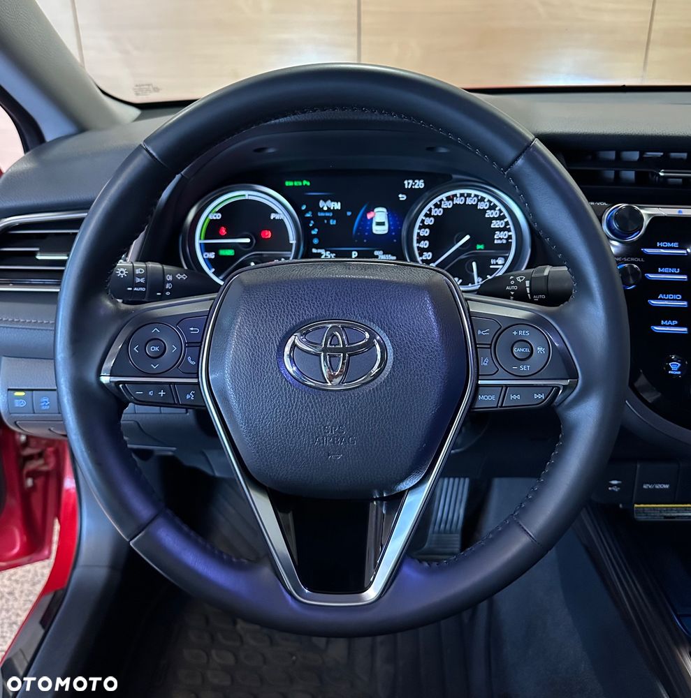 Toyota Camry 2.5 Hybrid Executive CVT - 10