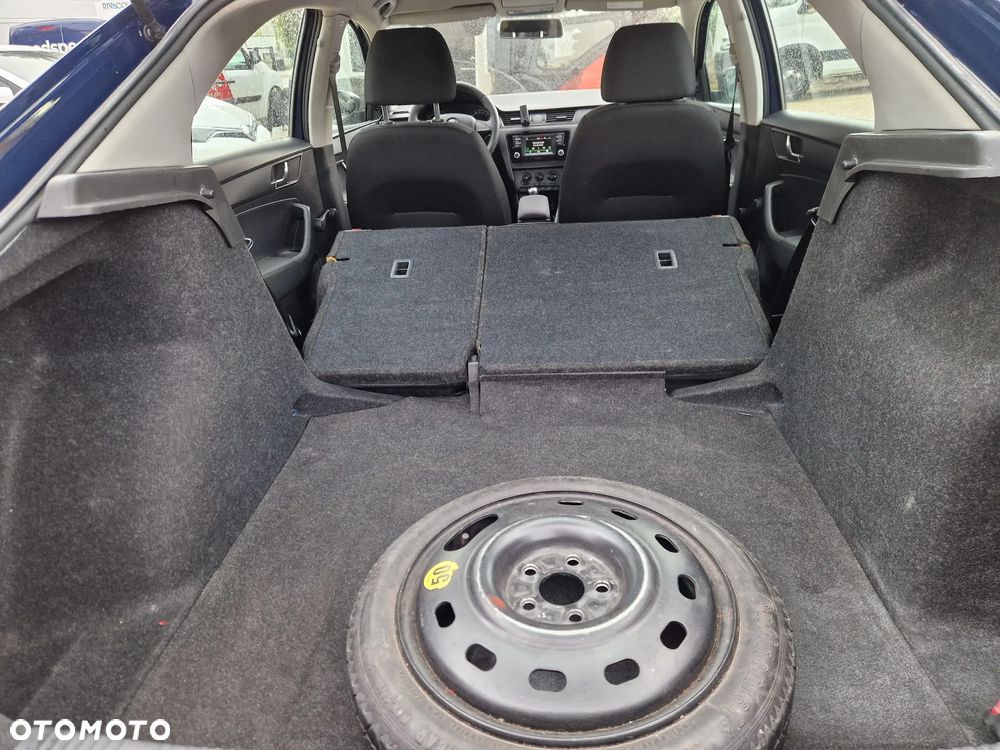 Skoda RAPID 1.2 TSI Ambition - 9