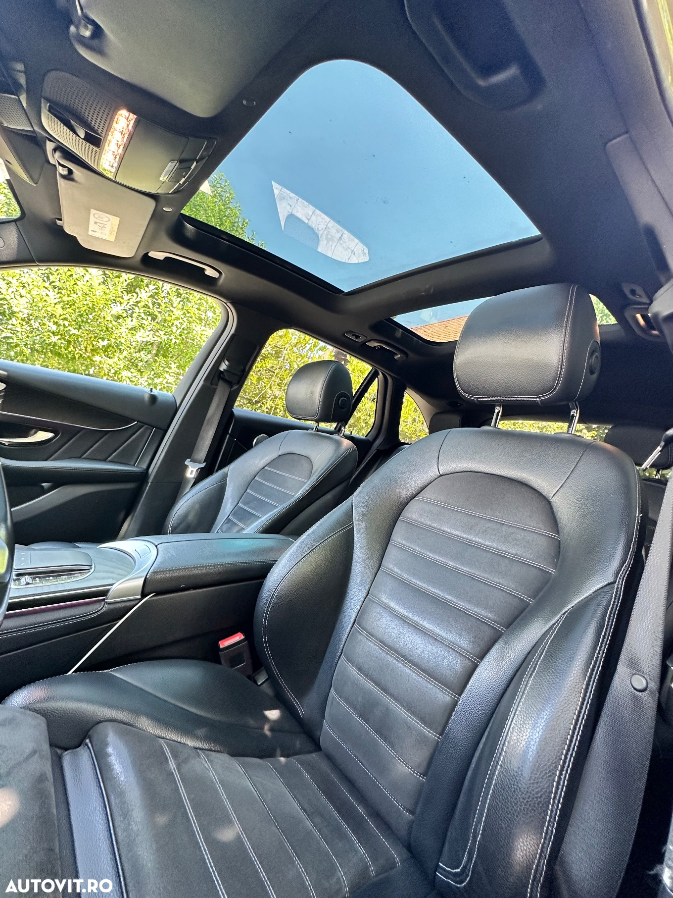 Mercedes-Benz GLC 300 4MATIC - 11