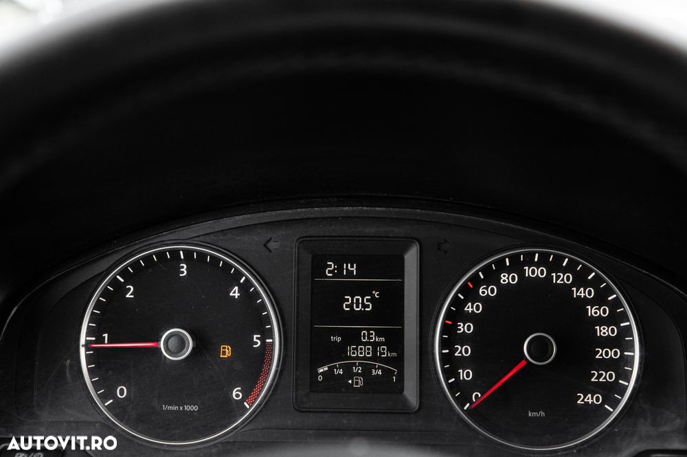 Volkswagen T5 - 15