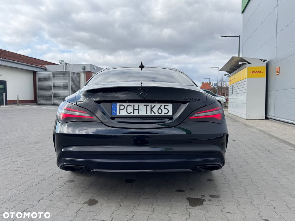 Mercedes-Benz CLA 200 7G-DCT AMG Line - 9