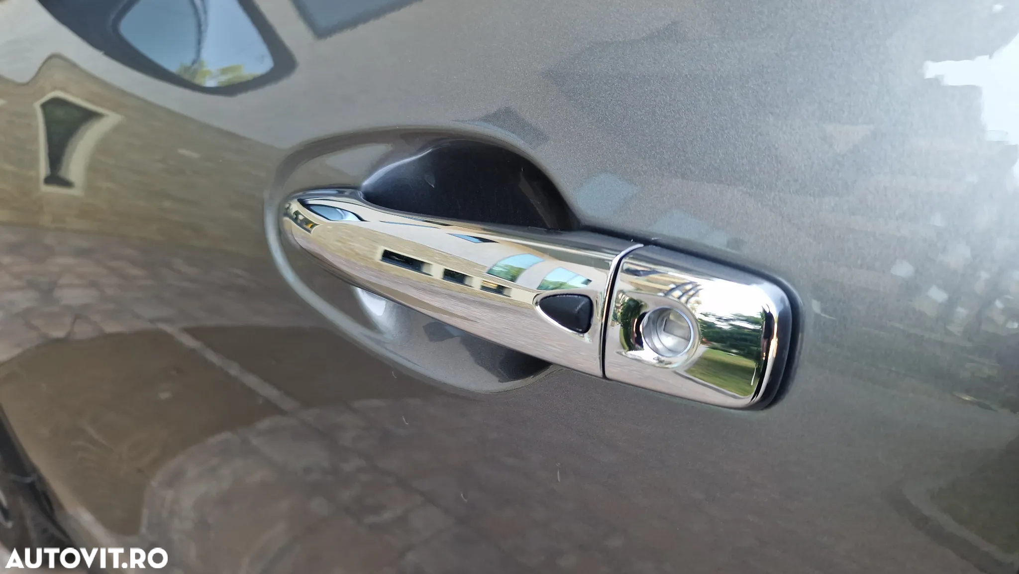 Renault Koleos BLUE dCi X-Tronic 4WD Initiale Paris - 28