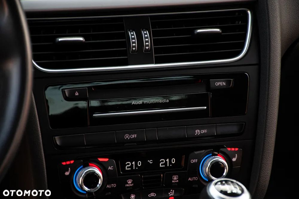 Audi A4 Limousine 1.8 TFSI S line Sportpaket - 32