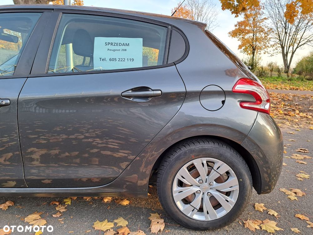Peugeot 208 - 21