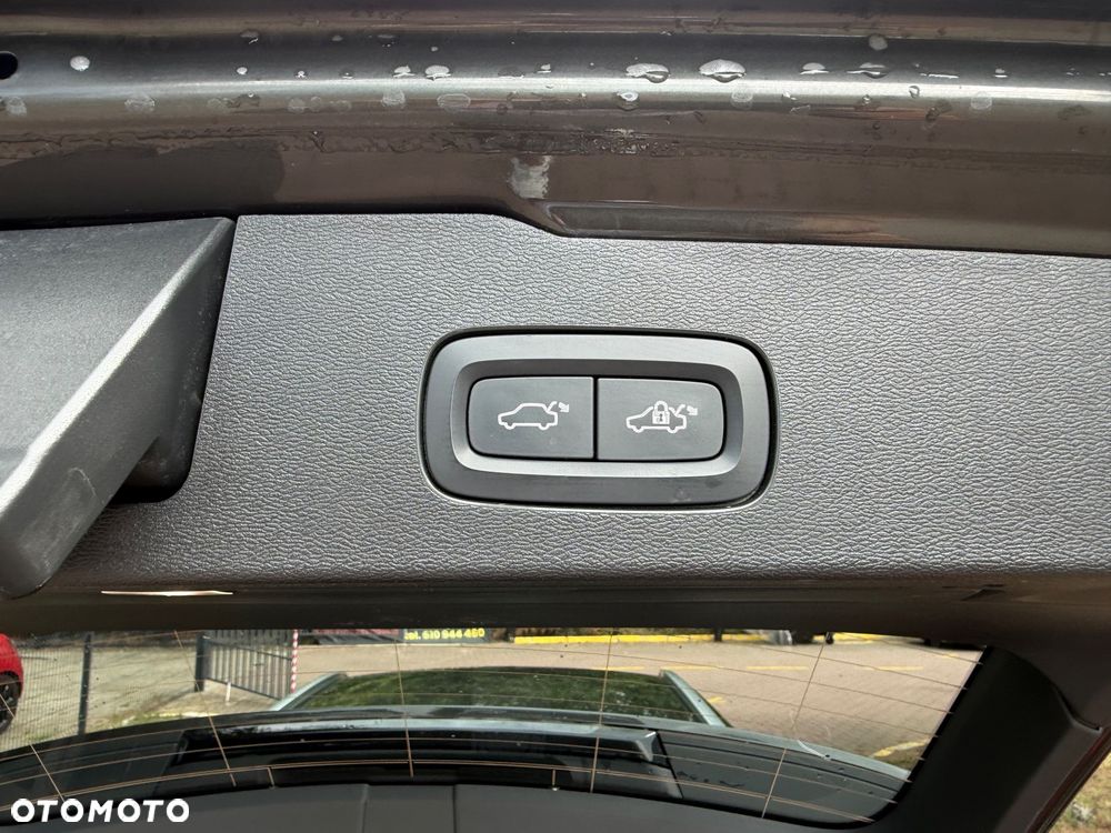 Volvo V60 B4 B DKG Plus Bright - 29