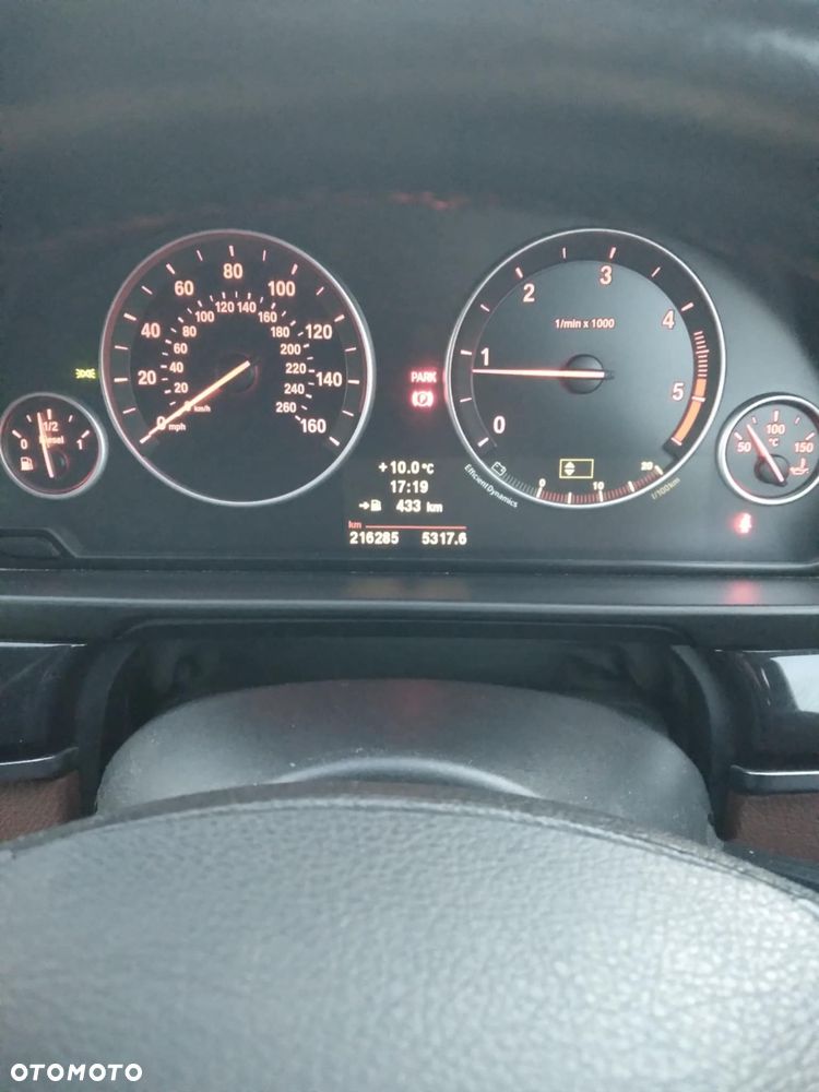 BMW Seria 5 - 12