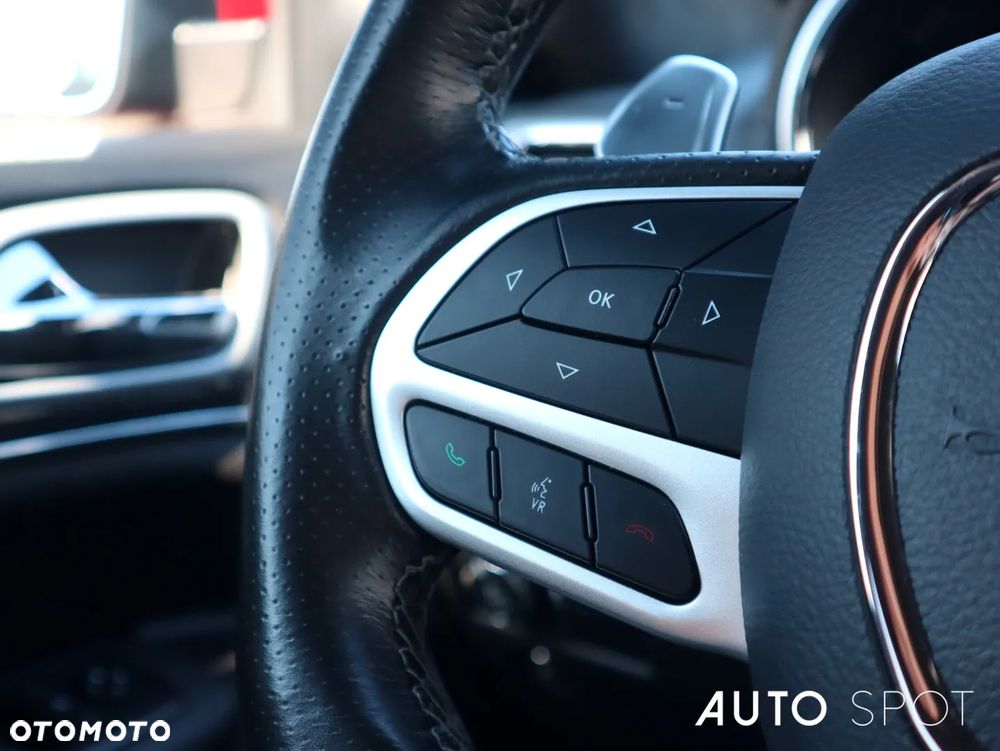 Jeep Grand Cherokee 6.4 V8 SRT8 - 23