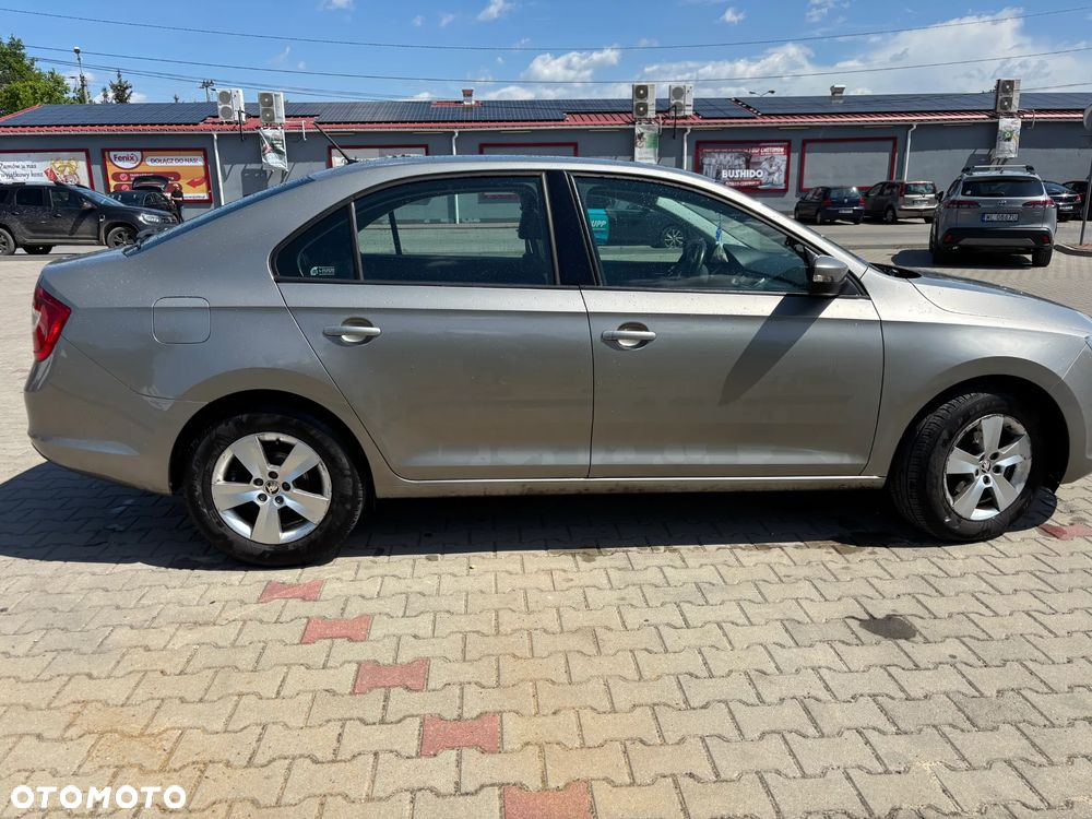 Skoda RAPID 1.2 TSI Ambition - 3