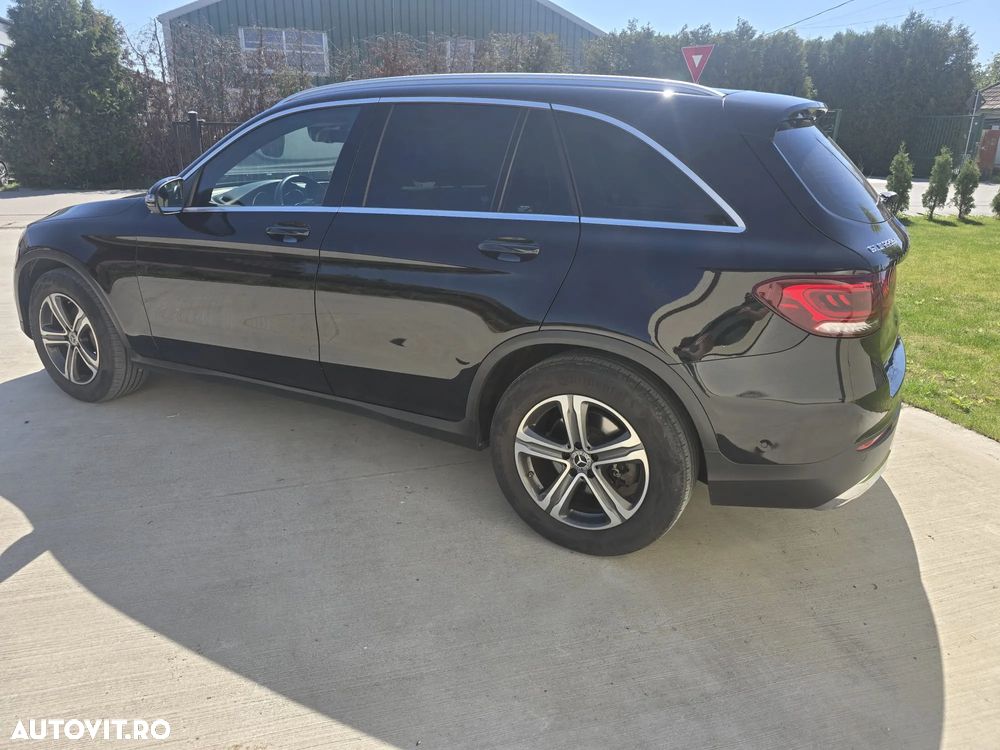 Mercedes-Benz GLC 220 d 4MATIC - 2