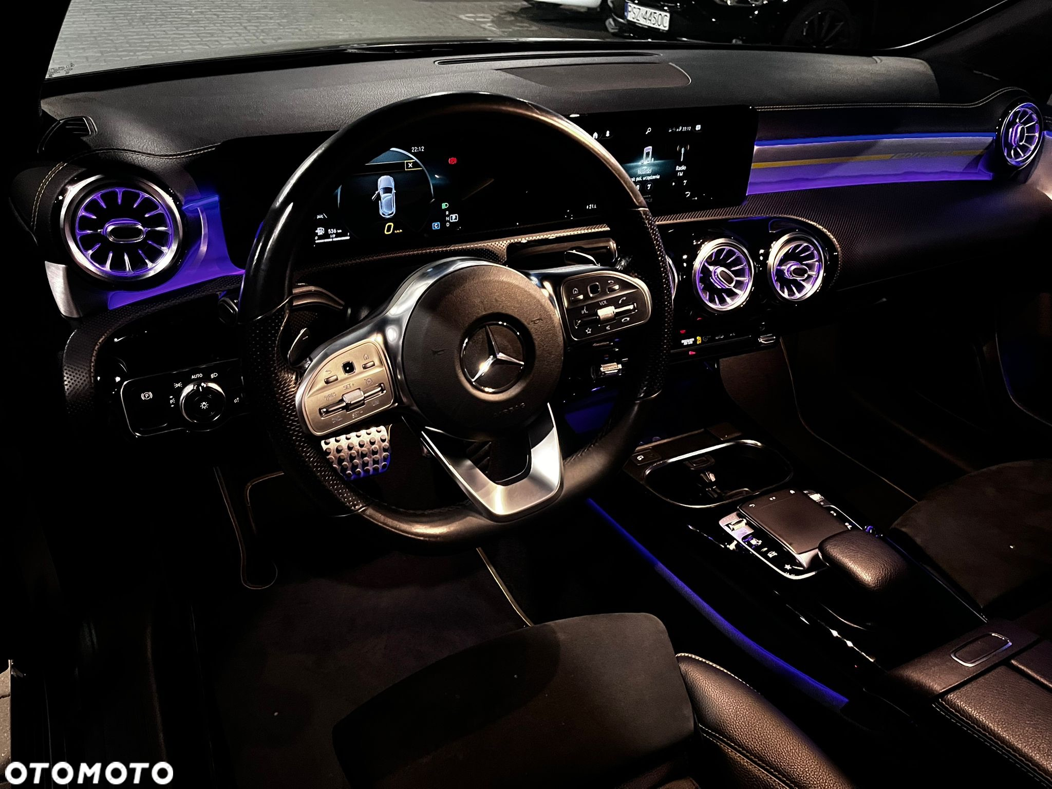 Mercedes-Benz Klasa A 200 d AMG Line 8G-DCT - 3
