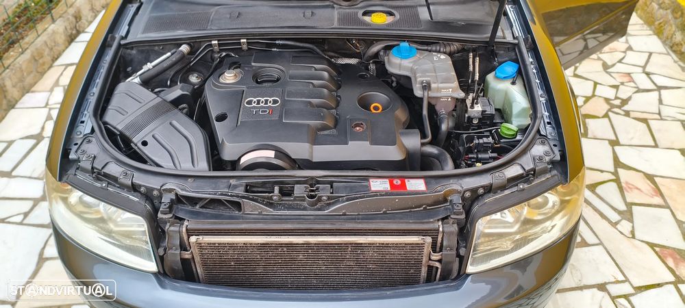 Audi A4 Avant 1.9 TDI m6 Exclusive - 13