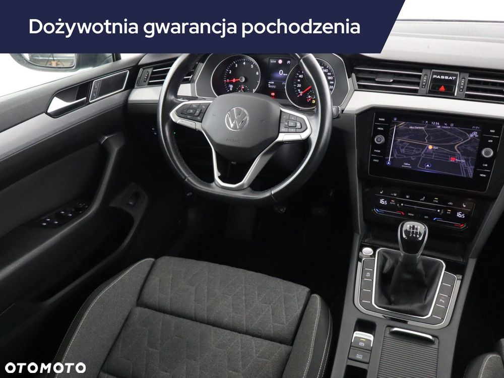 Volkswagen Passat Variant - 9