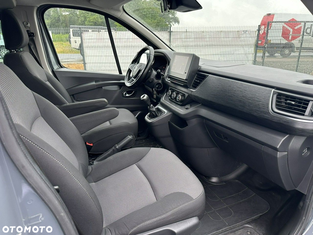 Renault Trafic 2.0 dCi L2H1 HD Extra (bryg.) - 21