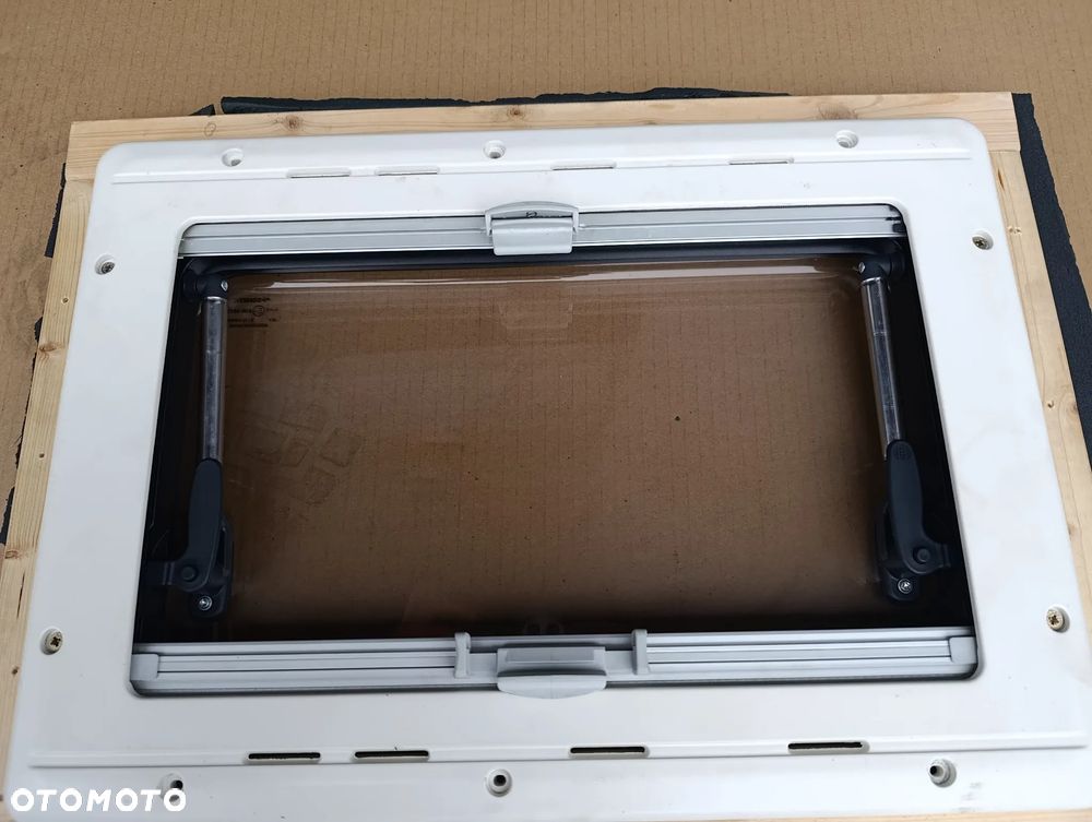 DOMETIC SZYBA OKNO UCHYLNE ROLETA - 4