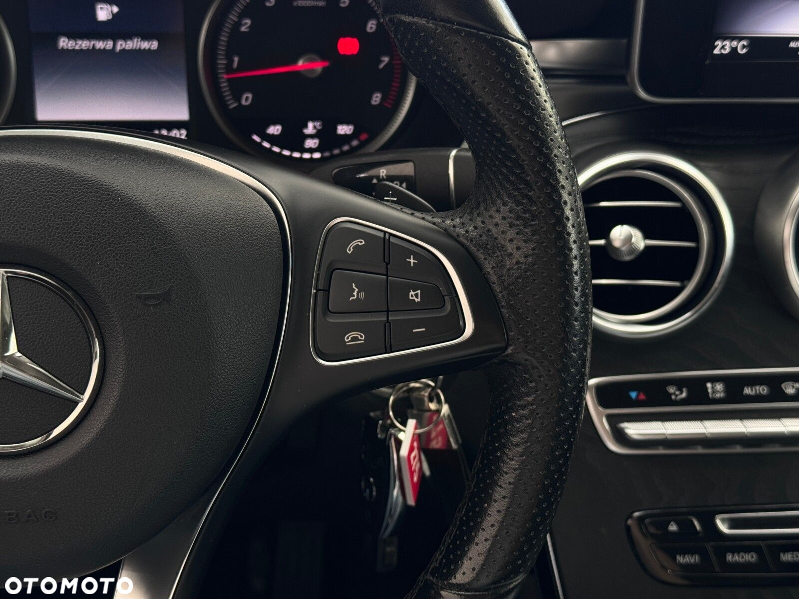 Mercedes-Benz GLC 250 4-Matic - 24