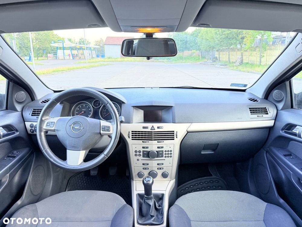 Opel Astra - 18