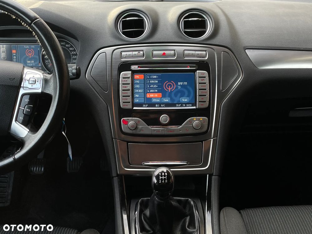 Ford Mondeo 2.0 Viva Titanium - 30