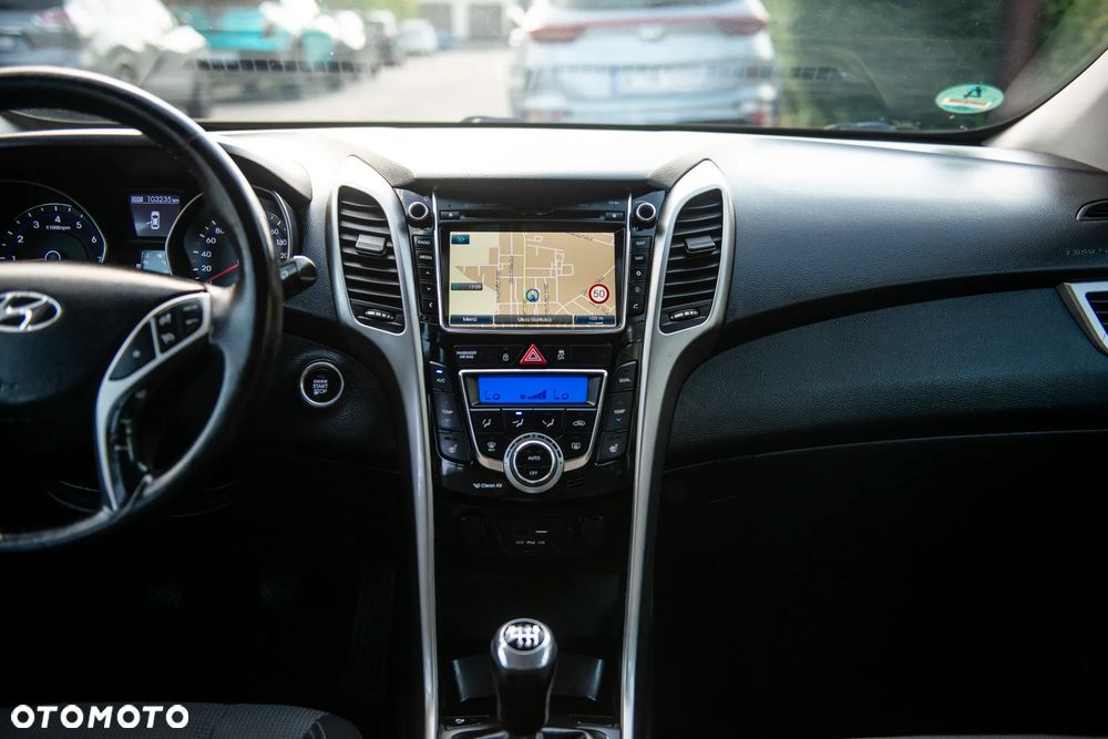 Hyundai i30 1.4 Premium - 32