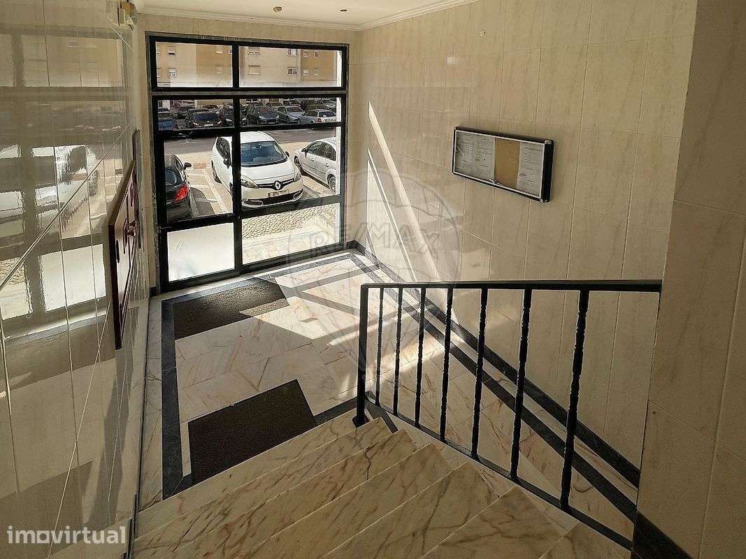 Apartamento T2 para venda - Grande imagem: 2/21