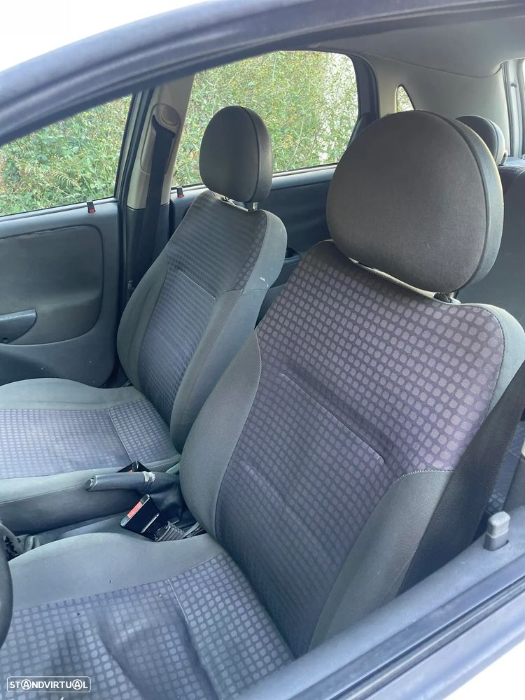 Opel Corsa 1.0 12V City - 11