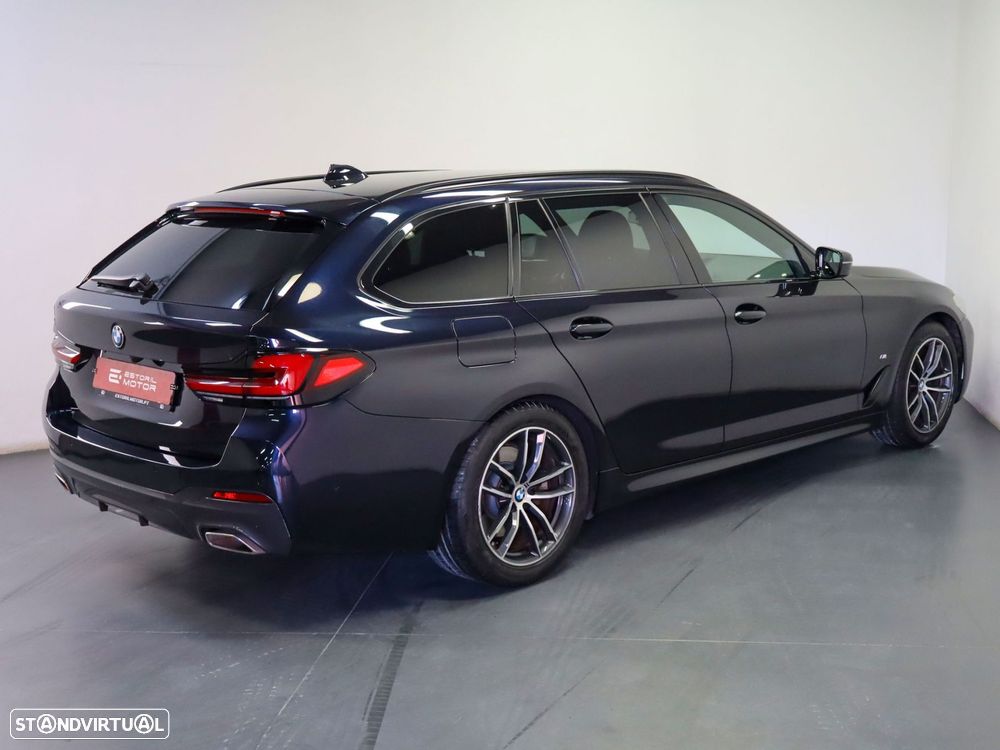 BMW 520 d Pack Desportivo M Auto - 4