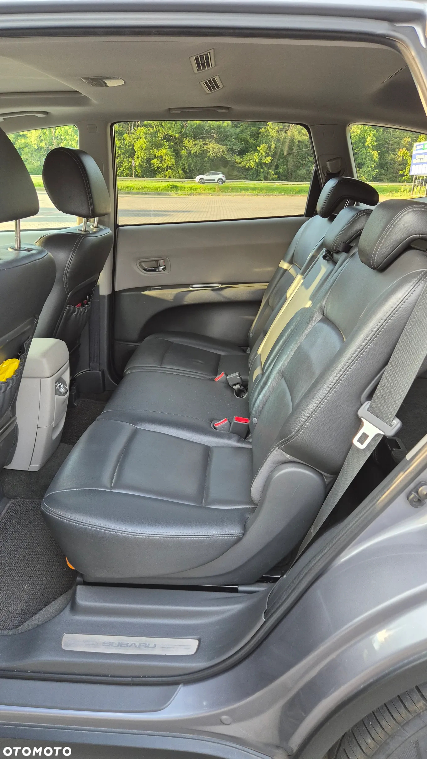 Subaru Tribeca - 12