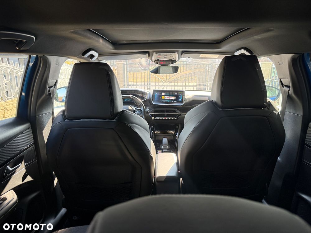 Peugeot 2008 GT+ - 12