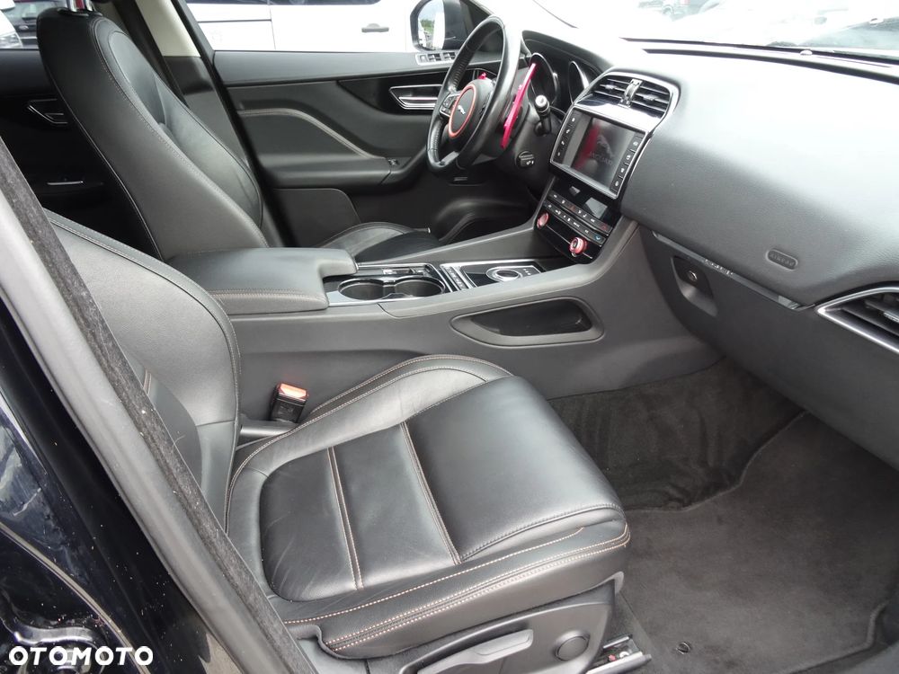 Jaguar F-Pace 3.0 TDV6 AWD 300 Sport - 13