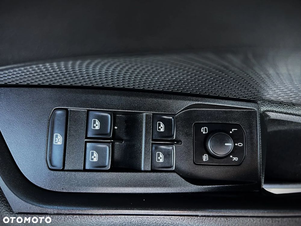 Skoda Octavia 2.0 TDI Ambition - 32