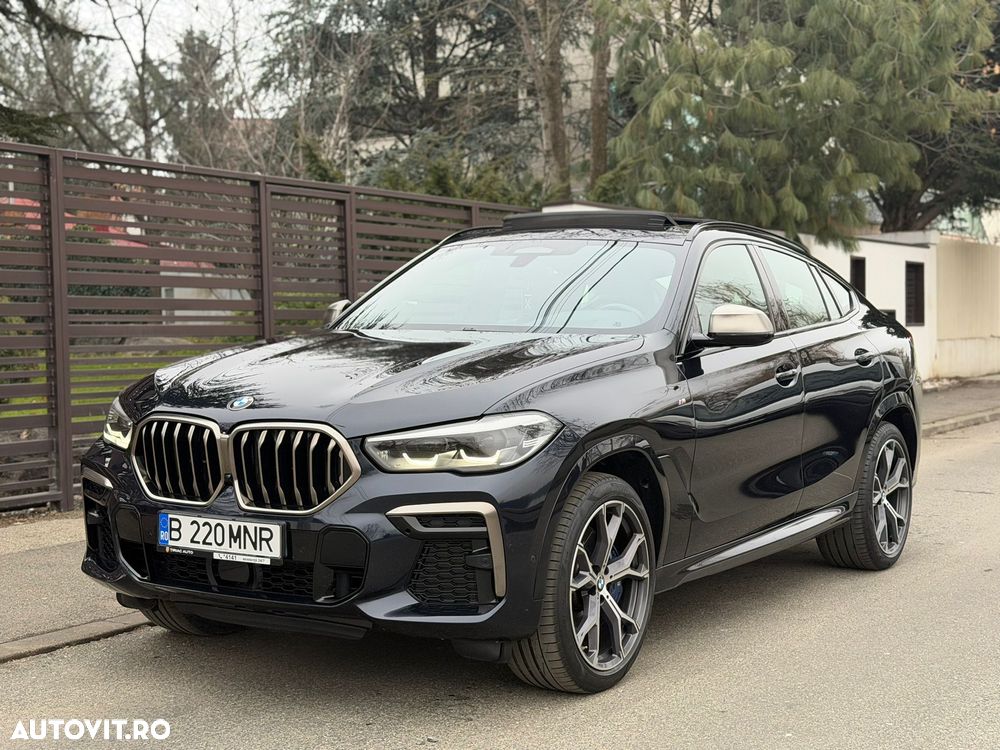 BMW X6 M M50i - 1
