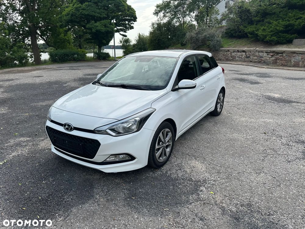 Hyundai i20 1.2 Elegant - 1