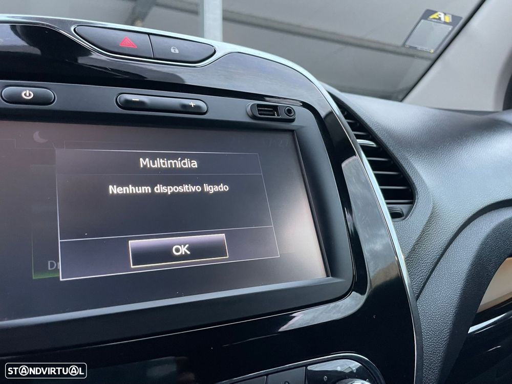 Renault Captur 0.9 TCE Exclusive - 23