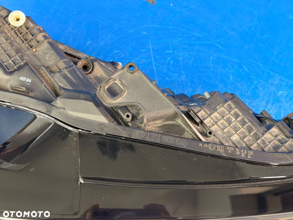 PRAWY FULL LED MATRIX AUDI A6 C8 EUROPA BDB 4K0941036 - 4