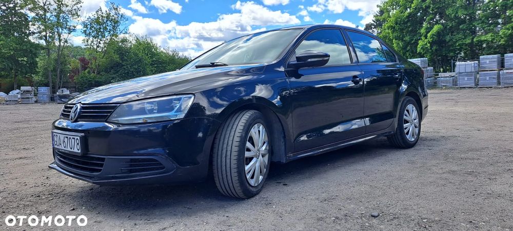 Volkswagen Jetta 1.6 TDI Comfortline - 1