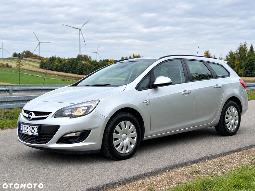 Opel Astra 1.6 CDTI Sport - 1