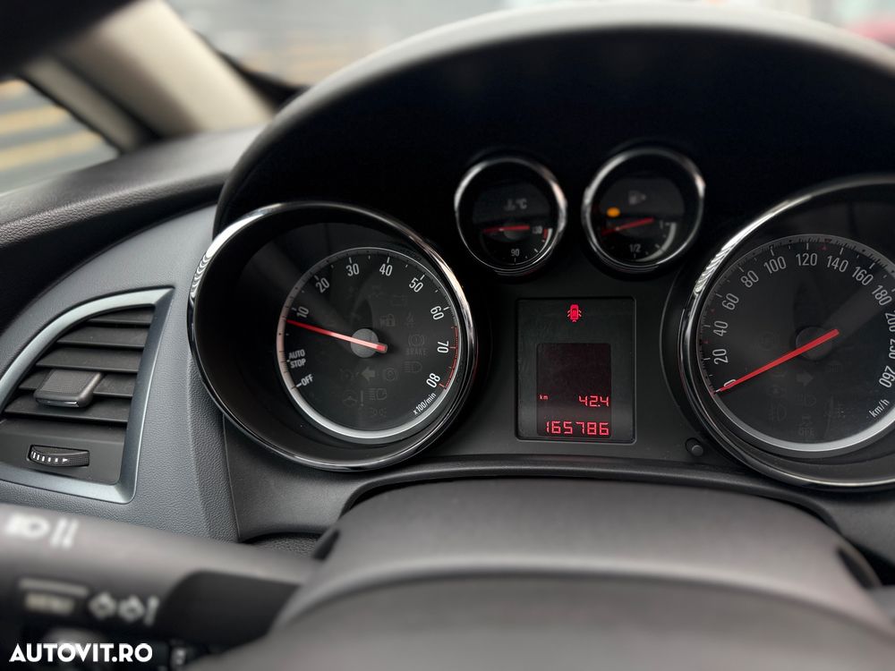 Opel Astra 1.4 Turbo ecoFLEX Start/Stop Innovation - 11