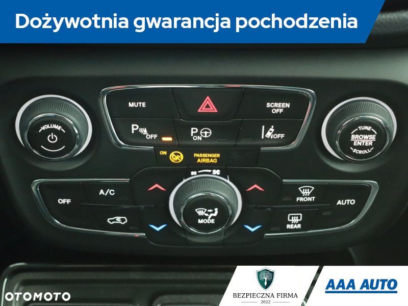 Jeep Compass - 12