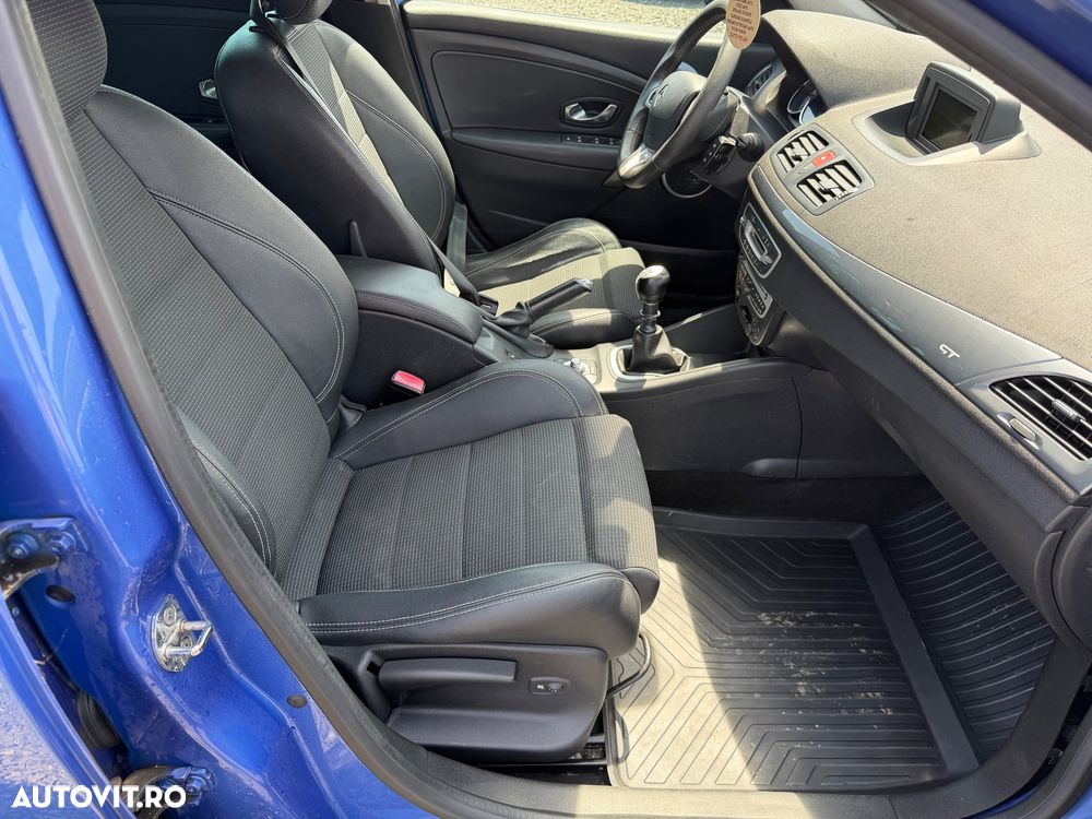 Renault Megane dCi 160 FAP Dynamique - 11
