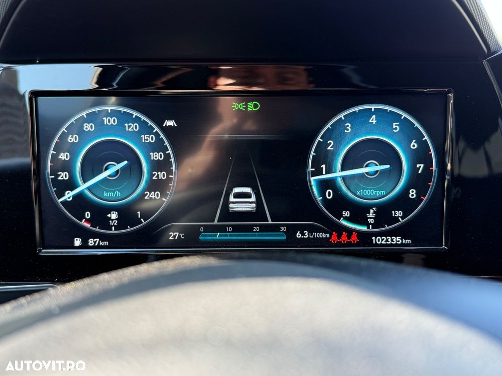 Hyundai Elantra 1.6 l 123 CP 6MT Highway - 11