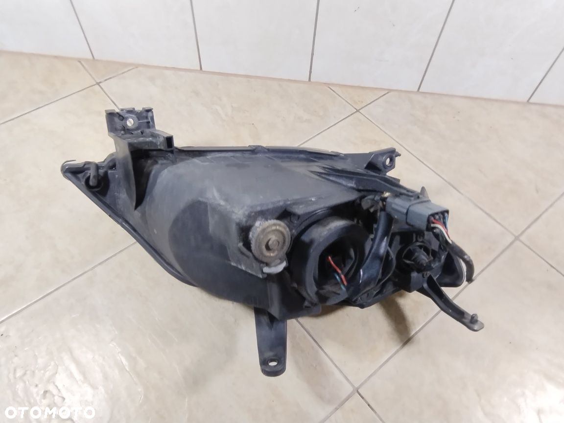 Lampa reflektor Europa lewy przód Mazda 2 II oryginał wysyłka - 7