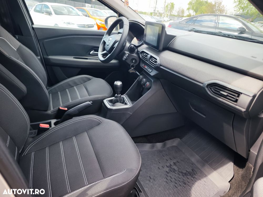 Dacia Logan TCe 90 MT6 Prestige - 6